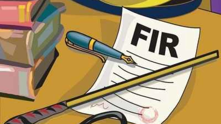 हॉटेल विलगीकरणातून झाले पसार, दुबईहून आलेल्या चौघांवर गुन्हे हॉटेल विलगीकरणातून झाले पसार, दुबईहून आलेल्या चौघांवर गुन्हे