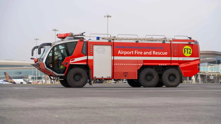 Fire Service Week: Mumbai Airport’s ARFF Services demonstrates cutting-edge technology Fire Service Week: Mumbai Airport’s ARFF Services demonstrates cutting-edge technology
