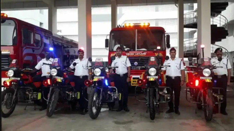 नवी मुंबई अग्निशमन दलात ५ फायर बाईक दाखल