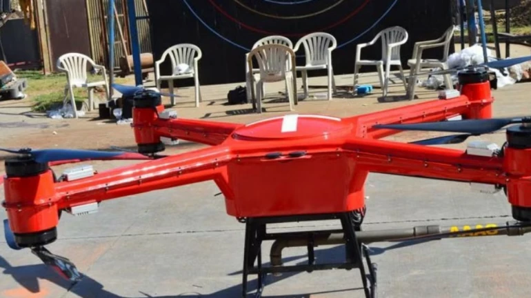 आग विझवण्यासाठी मुंबई अग्निशमन दलाच्या ताफ्यात ड्रोनचा समावेश होणार आग विझवण्यासाठी मुंबई अग्निशमन दलाच्या ताफ्यात ड्रोनचा समावेश होणार