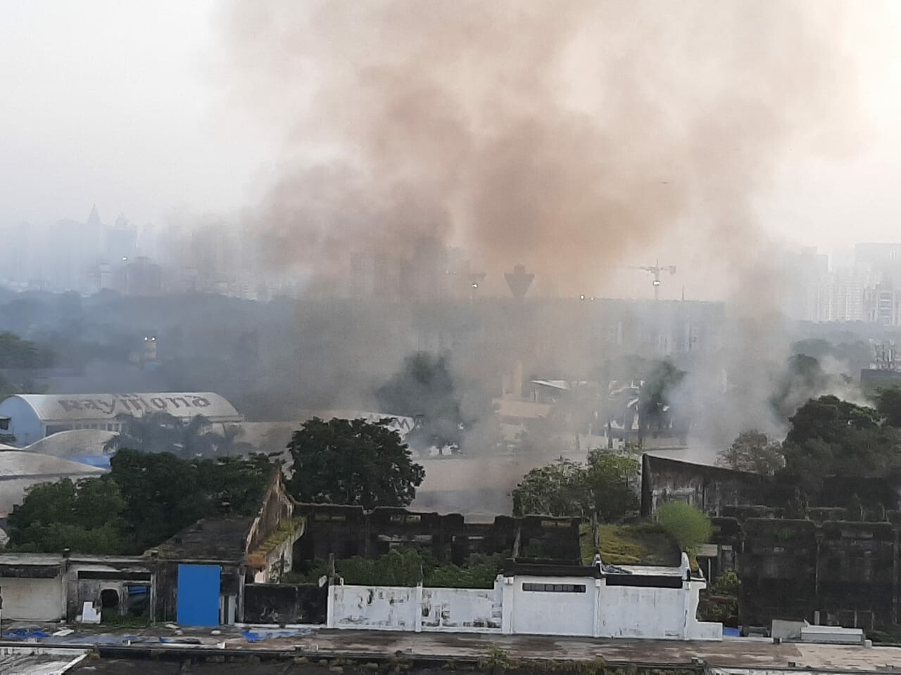 Fire breaks out at Raymond office at Thane