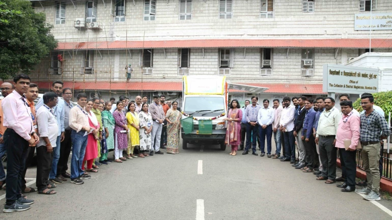 मुंबई शहर जिले में 'फिरते सेतु केंद्र' का उद्घाटन मुंबई शहर जिले में 'फिरते सेतु केंद्र' का उद्घाटन