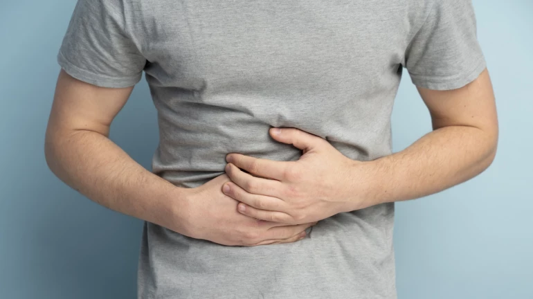 Mumbai: 12 people suffered food poisoning after eating chicken shawarma Mumbai: 12 people suffered food poisoning after eating chicken shawarma