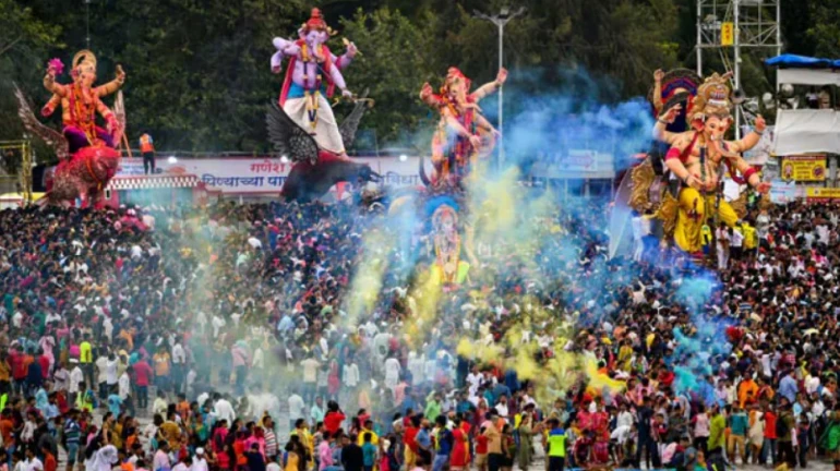 Mumbai: BMC set up restrictions on 13 dangerous bridges for Ganpati immersion Mumbai: BMC set up restrictions on 13 dangerous bridges for Ganpati immersion