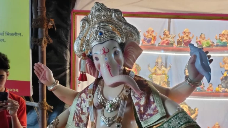 Mumbai: Ganesha idols of POP above four feet height gets green signal