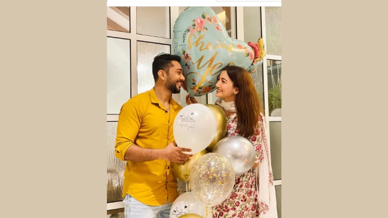 Gauahar Khan makes her engagement official with Ismail Darbar's son, Zaid Darbar Gauahar Khan makes her engagement official with Ismail Darbar's son, Zaid Darbar