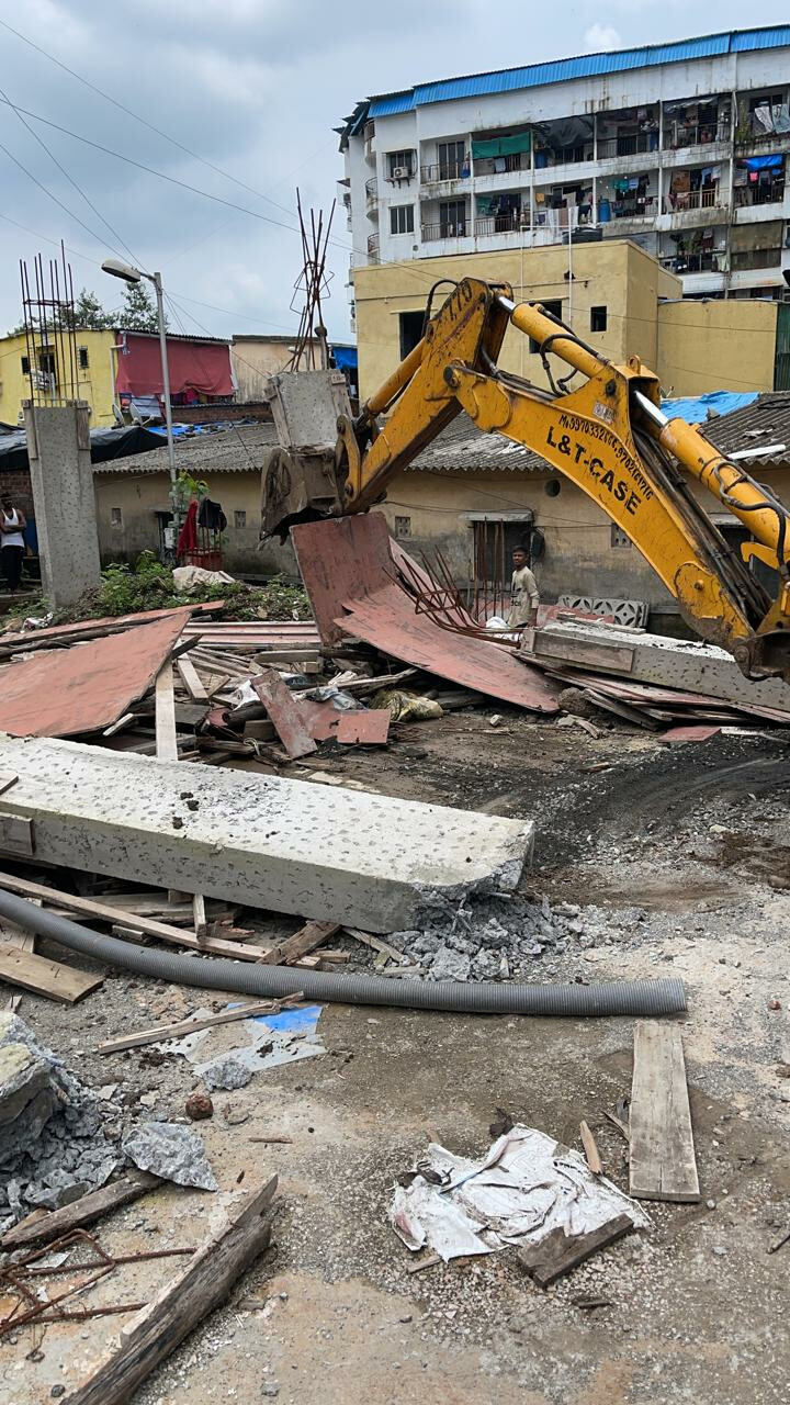 नवी मुंबई के ऐरोली और घनसोली में हुई तोड़क कार्रवाई