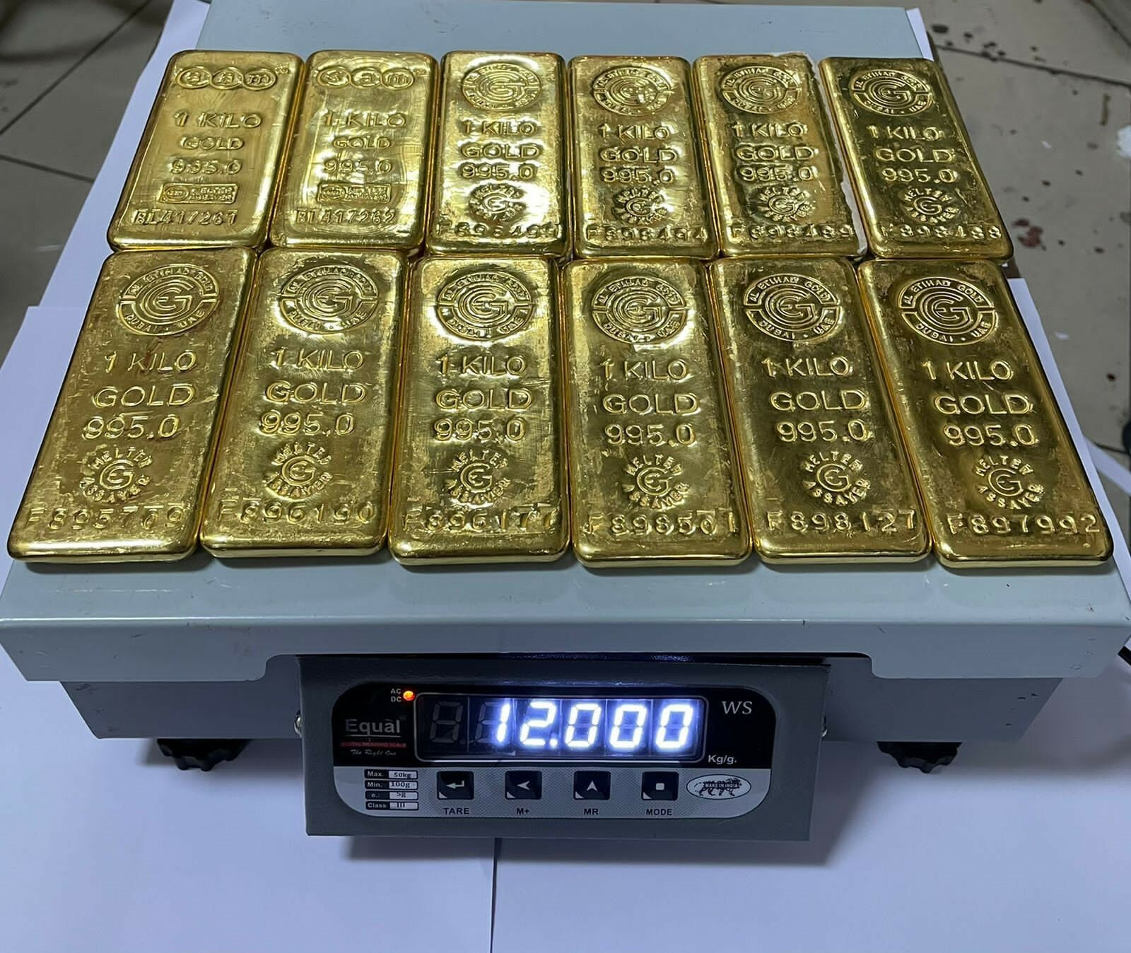 Mumbai: Airport Officials Seize Gold Bars Worth 5 Cr; 6 arrested, sent back to Sudan