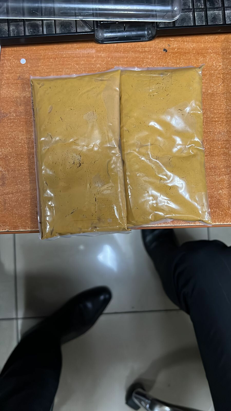 Mumbai Airport Officials Apprehend Smuggled Gold Worth INR 2.23 Cr