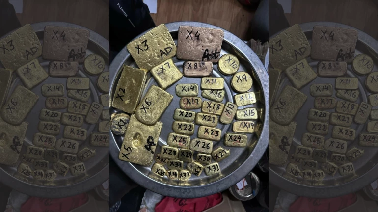 26 kgs of gold and silver smuggled from Africa seized at Mumbai Airport 26 kgs of gold and silver smuggled from Africa seized at Mumbai Airport