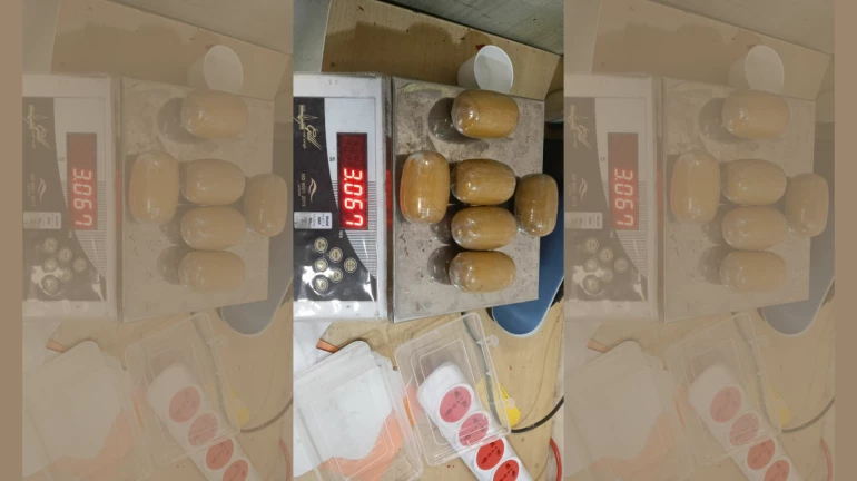 4 Including Mumbai Airport Employees Arrested In 2 Different Smuggling Cases 4 Including Mumbai Airport Employees Arrested In 2 Different Smuggling Cases