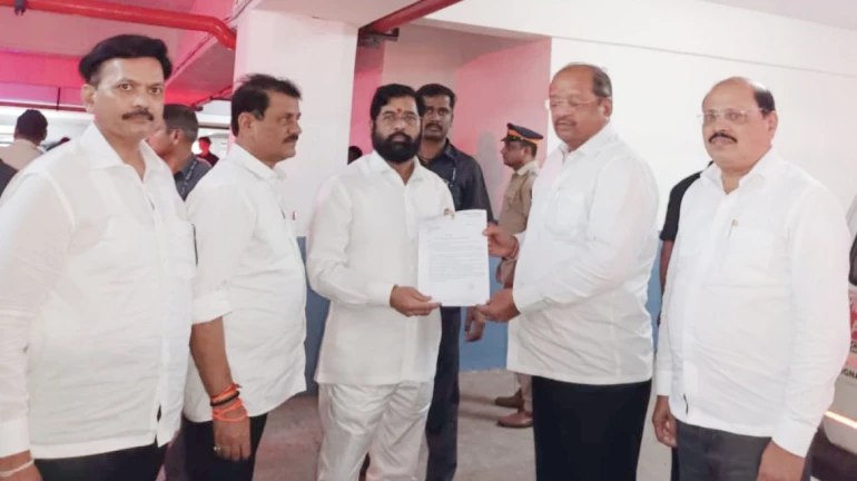 अंधेरीपर्यंत मेट्रो रेल्वे सुरू करण्याची गोपाळ शेट्टी यांची मागणी अंधेरीपर्यंत मेट्रो रेल्वे सुरू करण्याची गोपाळ शेट्टी यांची मागणी