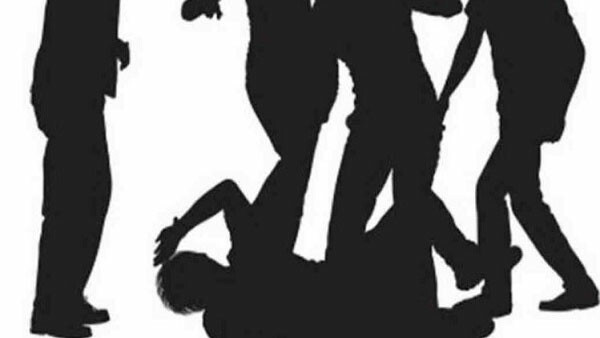 मुंबई-   'जय श्री राम' का नारा ना लगाने के कारण मराठी युवक की पिटाई