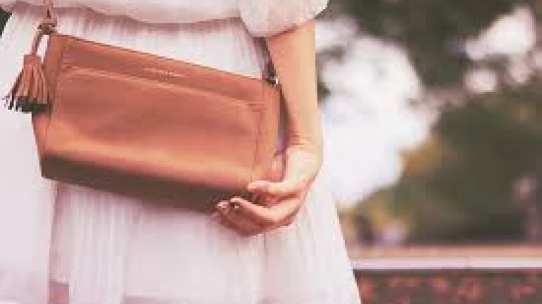 Summer essentials for your handbag Summer essentials for your handbag