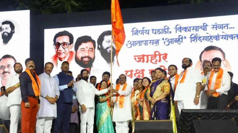 NCP senior leader Hanmant Jagdale, 4 ex-corporators, joins Eknath Shinde NCP senior leader Hanmant Jagdale, 4 ex-corporators, joins Eknath Shinde