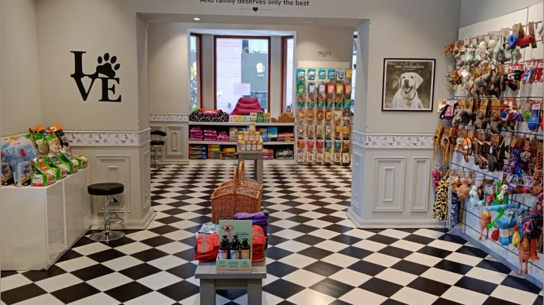 Heads Up For Tails launches 4 news stores in Mumbai Heads Up For Tails launches 4 news stores in Mumbai