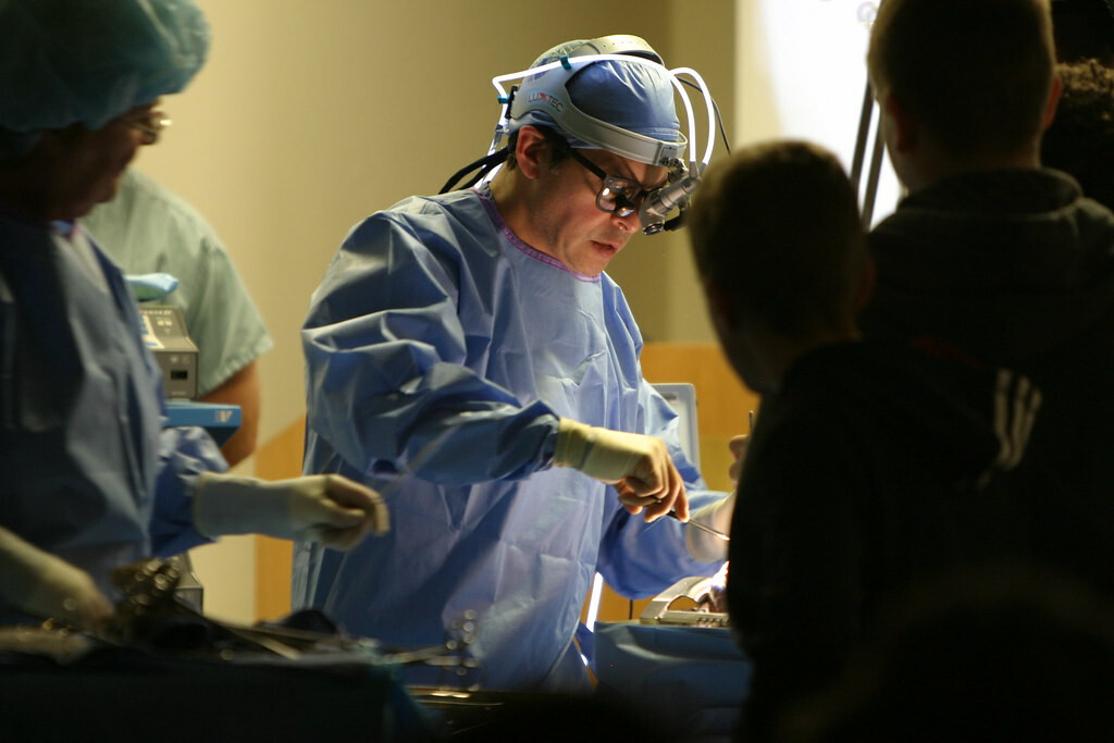 Mumbai: Doctors Successfully Perform Rare Heart Surgery on 8-Year-Old