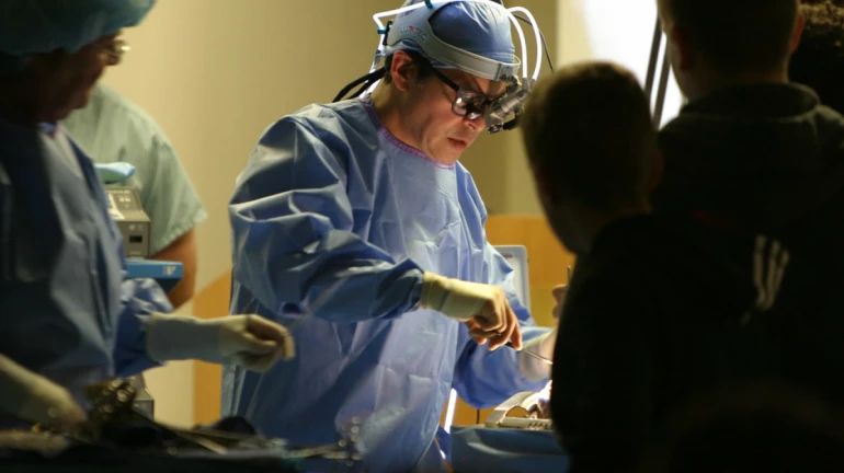 Mumbai: Doctors Successfully Perform Rare Heart Surgery on 8-Year-Old Mumbai: Doctors Successfully Perform Rare Heart Surgery on 8-Year-Old