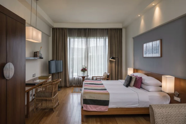 No Plans For The Long Weekend Yet? Enjoy Ultimate, Luxurious Staycation In & Around Mumbai