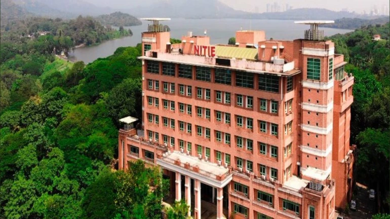 मुंबईत सॅटेलाईट कॅम्पसच्या योजनेचा प्रस्ताव मुंबईत सॅटेलाईट कॅम्पसच्या योजनेचा प्रस्ताव