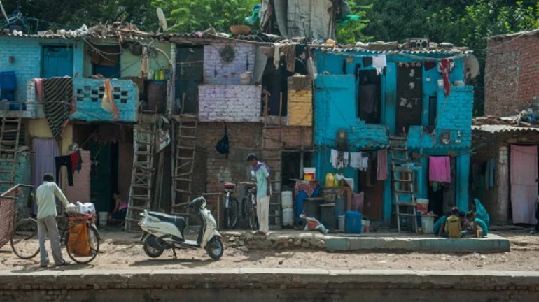 मध्य रेलवे द्वारा अनाधिकृत मकानों को गिराने के लिए नोटिस जारी मध्य रेलवे द्वारा अनाधिकृत मकानों को गिराने के लिए नोटिस जारी