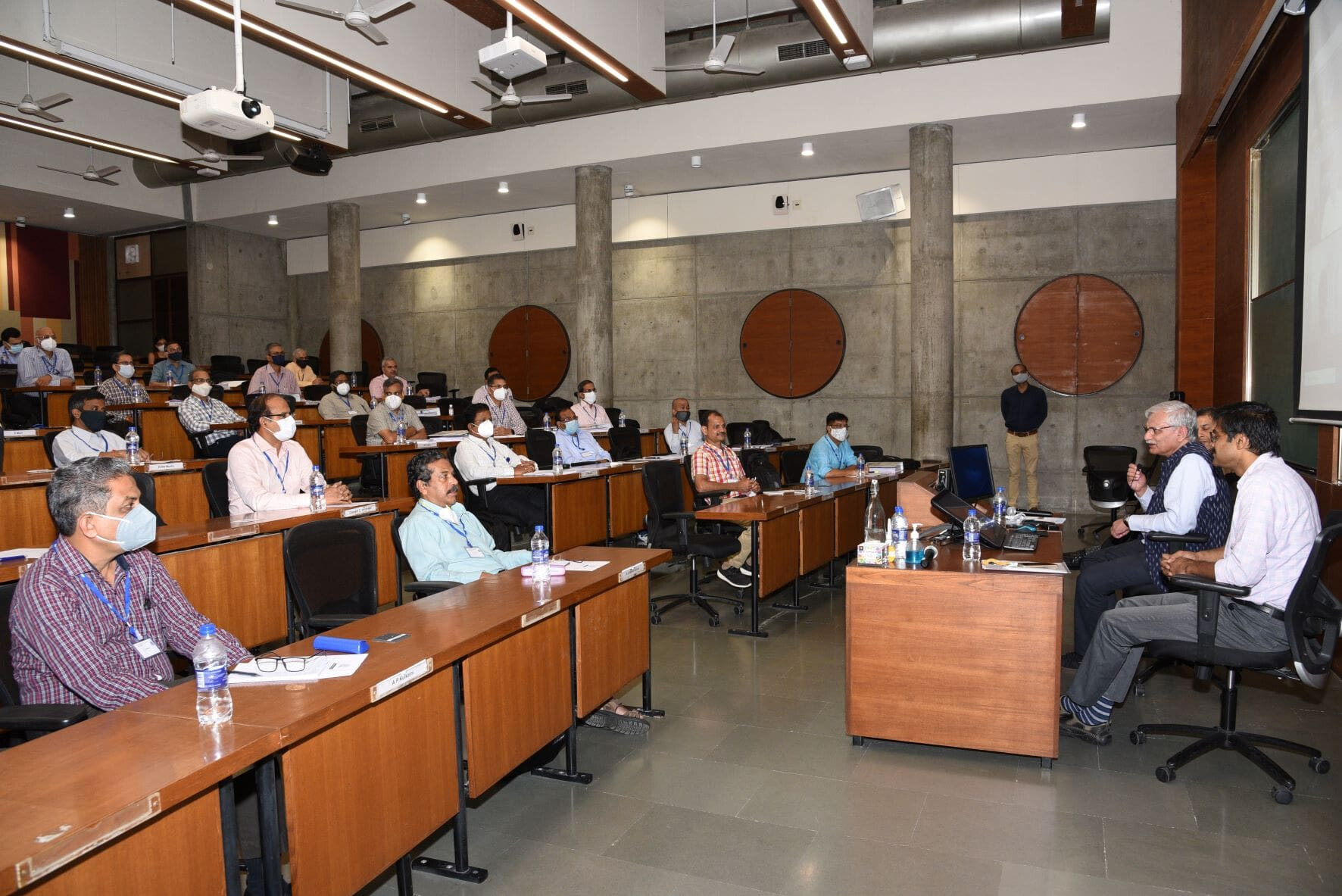 IIMA To Train Senior Executives of Organisations Under the Department of Atomic Energy