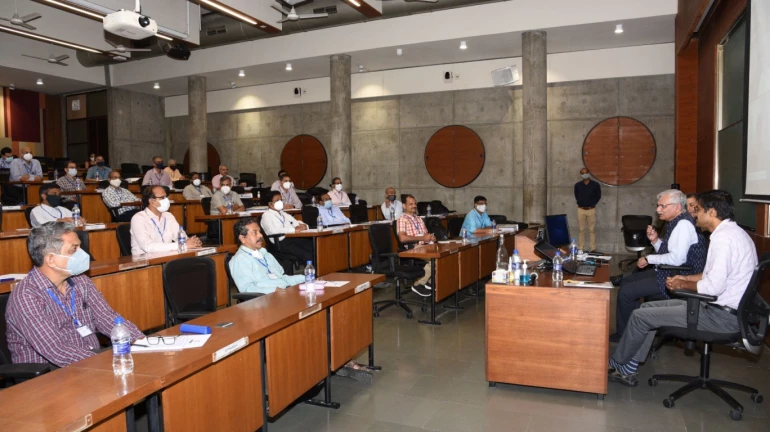 IIMA To Train Senior Executives of Organisations Under the Department of Atomic Energy