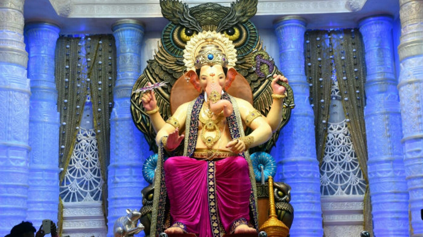 मुंबई में इन पांच जगहों की गणपति दुनिया भर में मशहुर, लाखों भक्त करते है दर्शन!