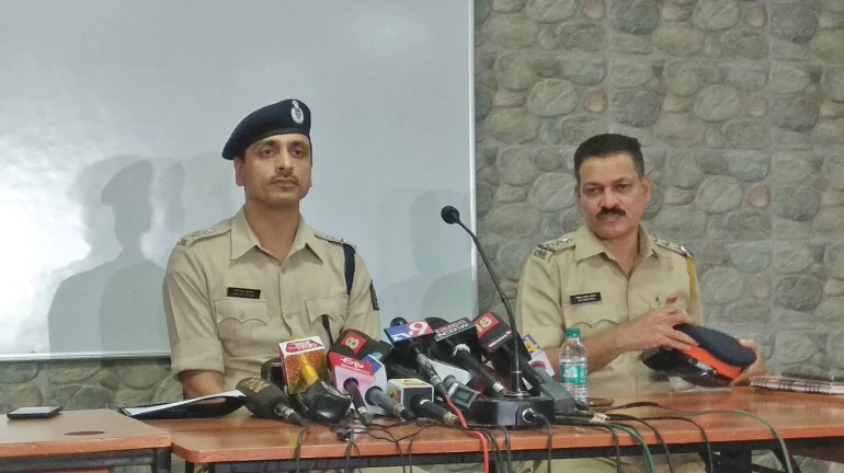 संघवी हत्या प्रकरण: आरोपीला १९ सप्टेंबरपर्यंत पोलिस कोठडी संघवी हत्या प्रकरण: आरोपीला १९ सप्टेंबरपर्यंत पोलिस कोठडी