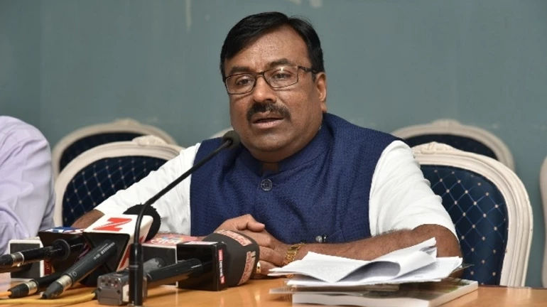 Maharashtra Govt in favour of bringing petroleum products under GST: Sudhir Mungantiwar Maharashtra Govt in favour of bringing petroleum products under GST: Sudhir Mungantiwar