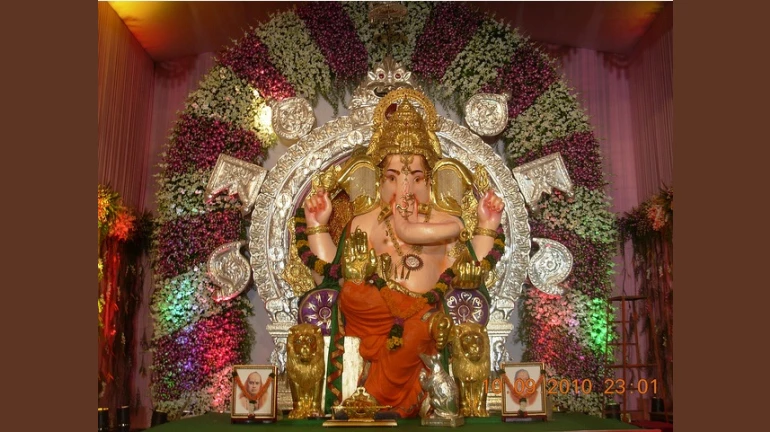 When Ganpati got stuck in a traffic jam When Ganpati got stuck in a traffic jam