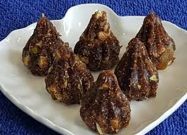 उत्सवाला महागाईचे चटके! सुक्या मेव्यांच्या दरात वाढ