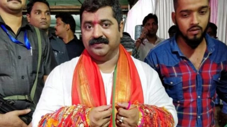 राम कदमांच्या अडचणी वाढल्या, दोन याचिका दाखल राम कदमांच्या अडचणी वाढल्या, दोन याचिका दाखल