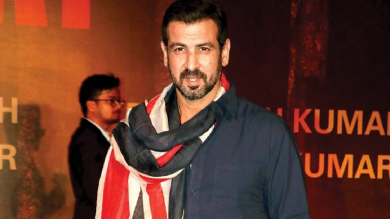 रोनित रॉय ने ‘ठग्स ऑफ हिन्दोस्तान’ का हिस्सा बनने पर जताई खुशी रोनित रॉय ने ‘ठग्स ऑफ हिन्दोस्तान’ का हिस्सा बनने पर जताई खुशी