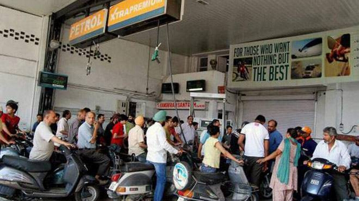 मुंबईत पेट्रोल नव्वदीच्या वेशीवर!