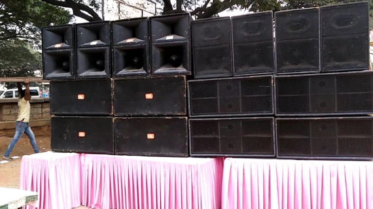 Ganeshotsav 2025: No DJ, Only Dhol-Tasha During Festivity in Mumbai This Year, Warns Police