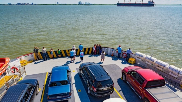 गुजरात की रो रो फेरी सेवा को मुंबई तक बढ़ाने की योजना! गुजरात की रो रो फेरी सेवा को मुंबई तक बढ़ाने की योजना!