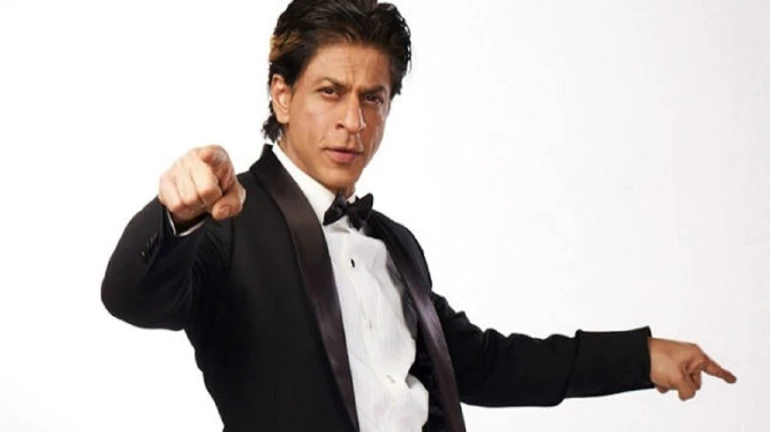 शाहरुख ने बड़ी ही चतुराई के साथ जीता ‘सुई धागा’ चैलेंज शाहरुख ने बड़ी ही चतुराई के साथ जीता ‘सुई धागा’ चैलेंज