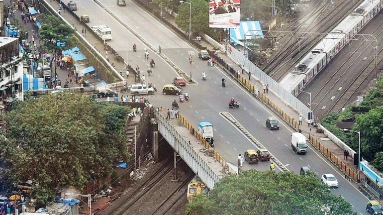 Only six Railway bridges in Mumbai safe for travellers Only six Railway bridges in Mumbai safe for travellers
