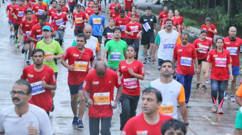 अायडीबीअाय मुंबई अर्धमॅरेथाॅनमध्ये १६ हजार धावपटूंचा सहभाग