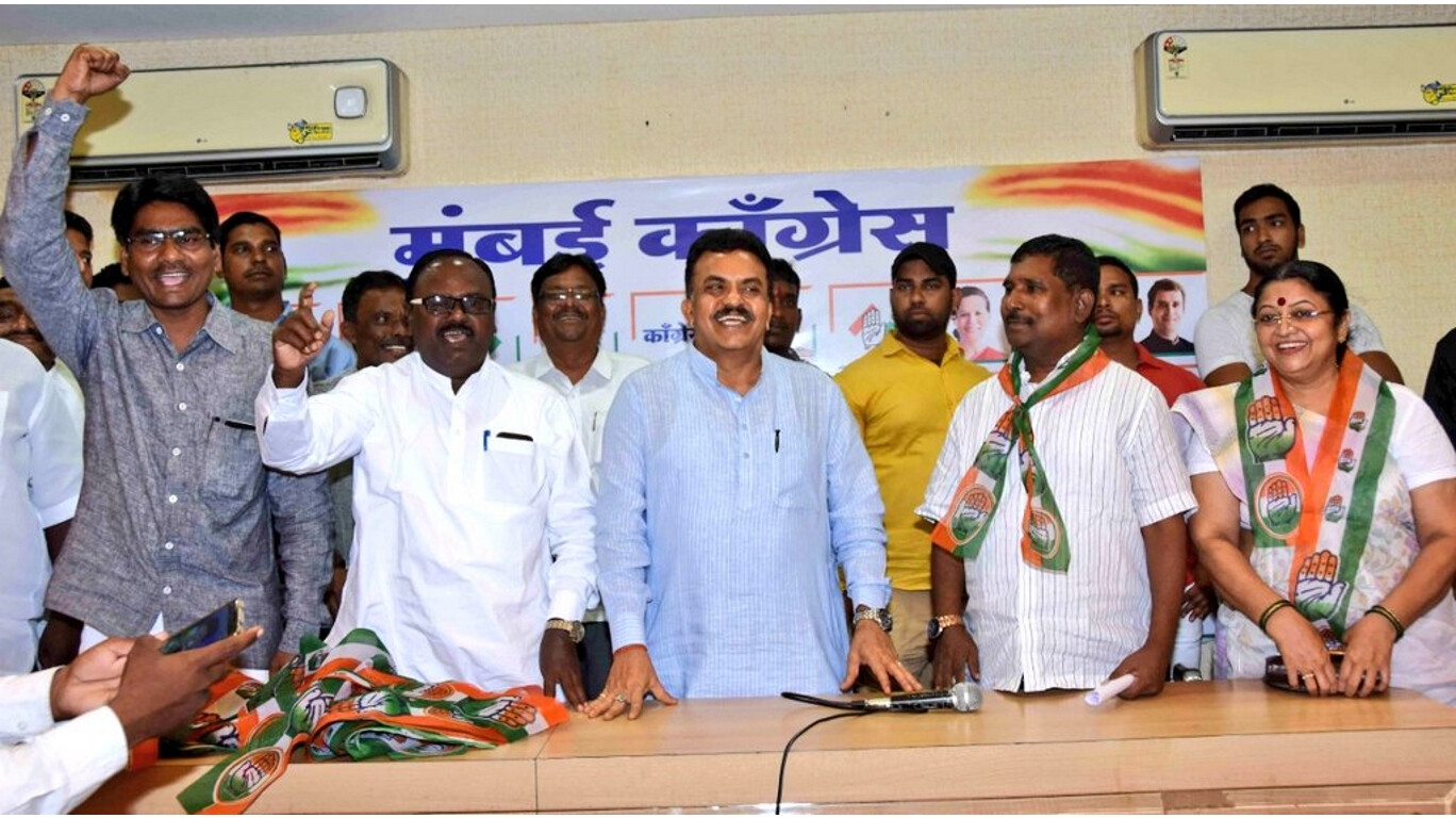 शिवसेना नेता राम पंडागले कांग्रेस में शामिल