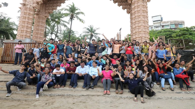 राहुल शेवाळेंच्या स्वच्छता मोहिमेकडे आमदार, नगरसेवकांची पाठ राहुल शेवाळेंच्या स्वच्छता मोहिमेकडे आमदार, नगरसेवकांची पाठ