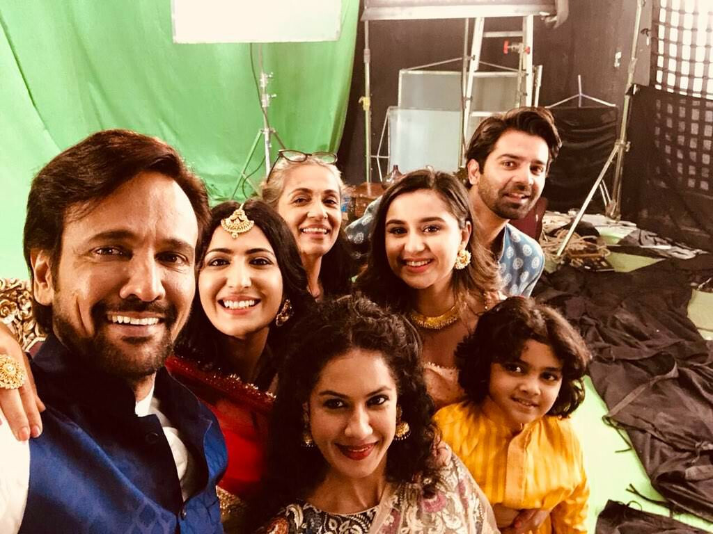 ALTBalaji Unveiles The First Look of 'The Great Indian Dysfunctional Family'