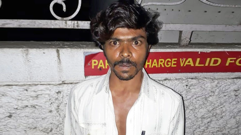 अपहरण करून महिलेला लुटलं; रिक्षाचालकास अटक अपहरण करून महिलेला लुटलं; रिक्षाचालकास अटक