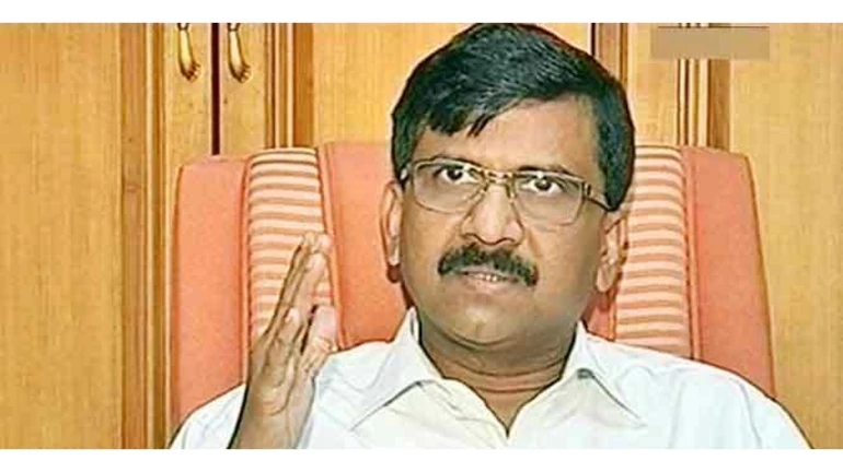 राफेल को लेकर शिवसेना का मोदी सरकार पर निशाना, बताया बोफोर्स का भी बाप! राफेल को लेकर शिवसेना का मोदी सरकार पर निशाना, बताया बोफोर्स का भी बाप!