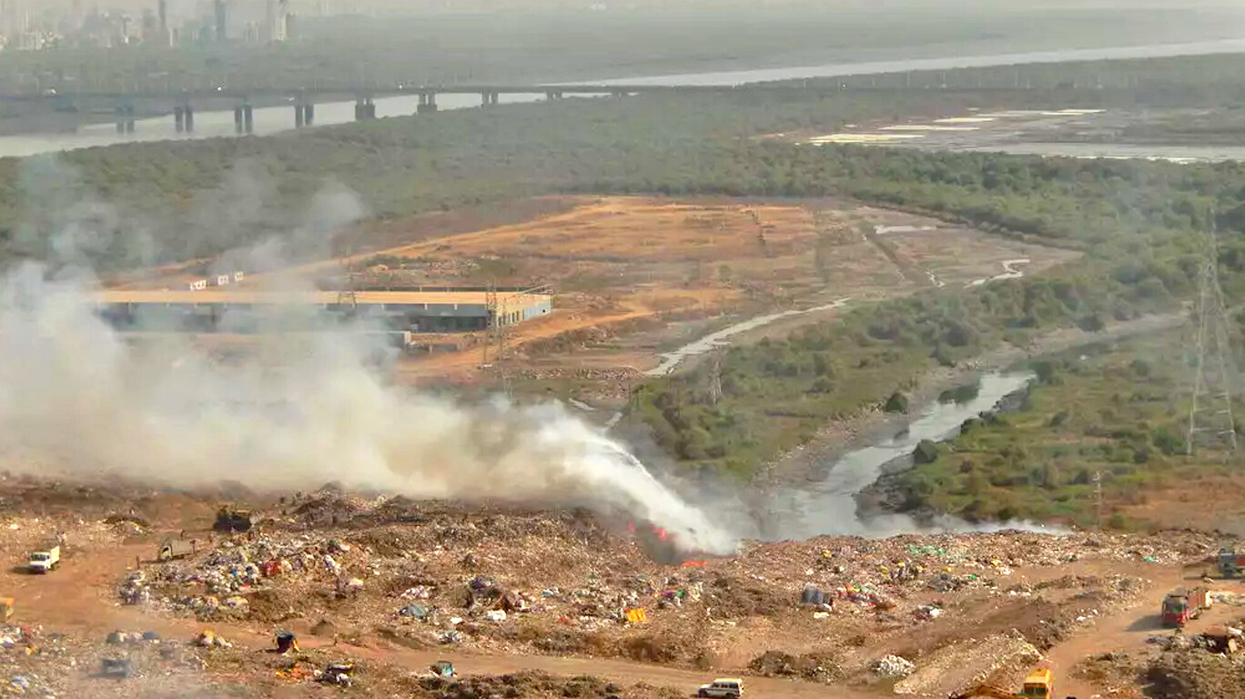 कचरा प्रश्न पेटणार? मुलुंड डम्पिंग ग्राऊंड बंद, कांजूरमार्ग, देवनार इथं टाकणार कचरा