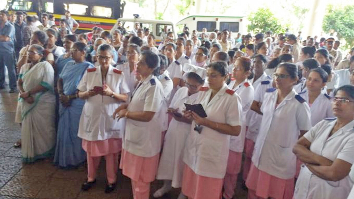 शताब्दी रुग्णालयात परिचारिकांचं ठिय्या आंदोलन