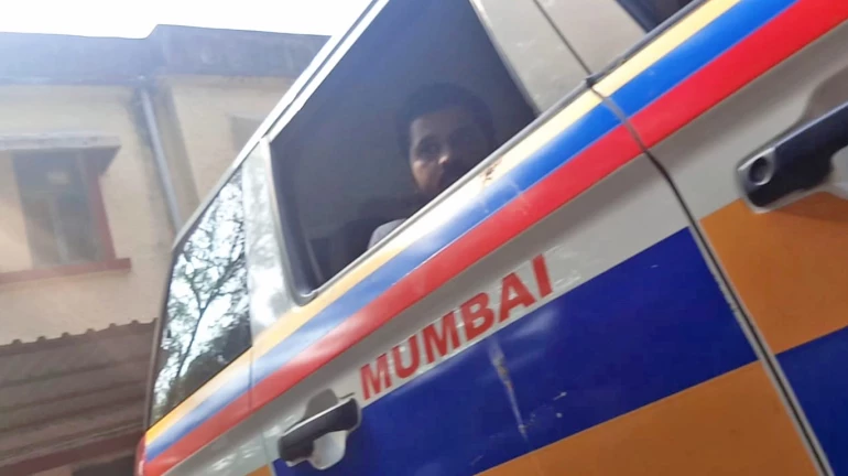 सराईत दुचाकी चोराला अटक सराईत दुचाकी चोराला अटक