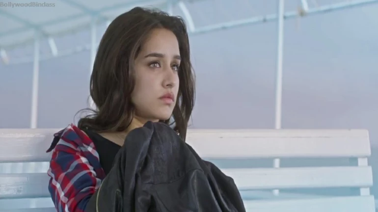 श्रद्धा कपूर को हुआ डेंगू, साइना नेहवाल बायोपिक से लिया ब्रेक श्रद्धा कपूर को हुआ डेंगू, साइना नेहवाल बायोपिक से लिया ब्रेक