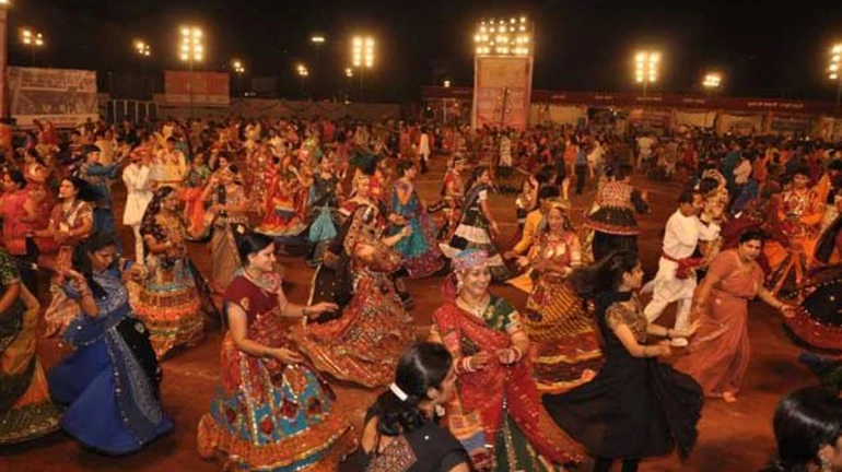 नवरात्रि विशेष- मुंबई में इन पांच जगहों की गरबा है दुनियाभर में मशहुर